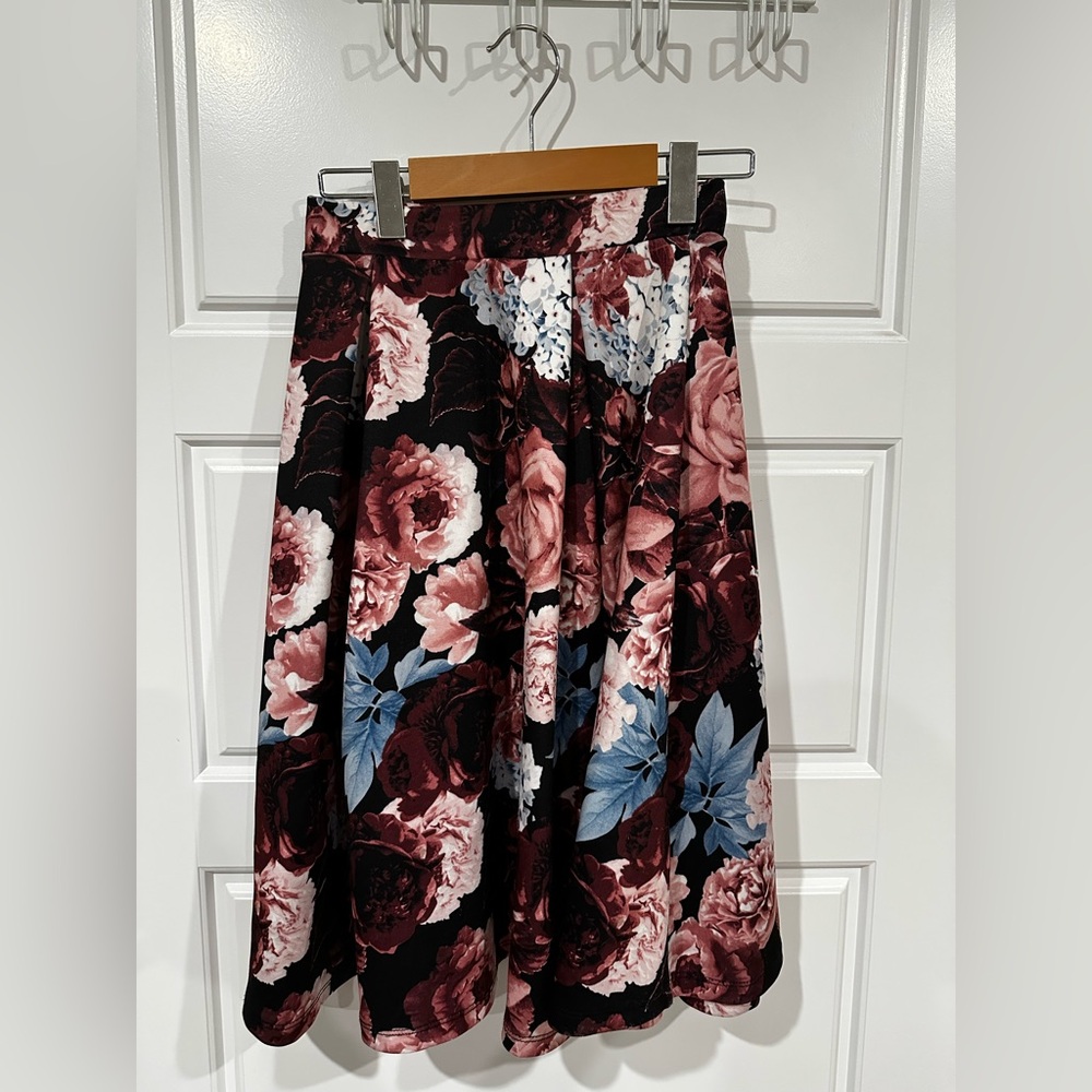Streetwear Society Floral Skirt